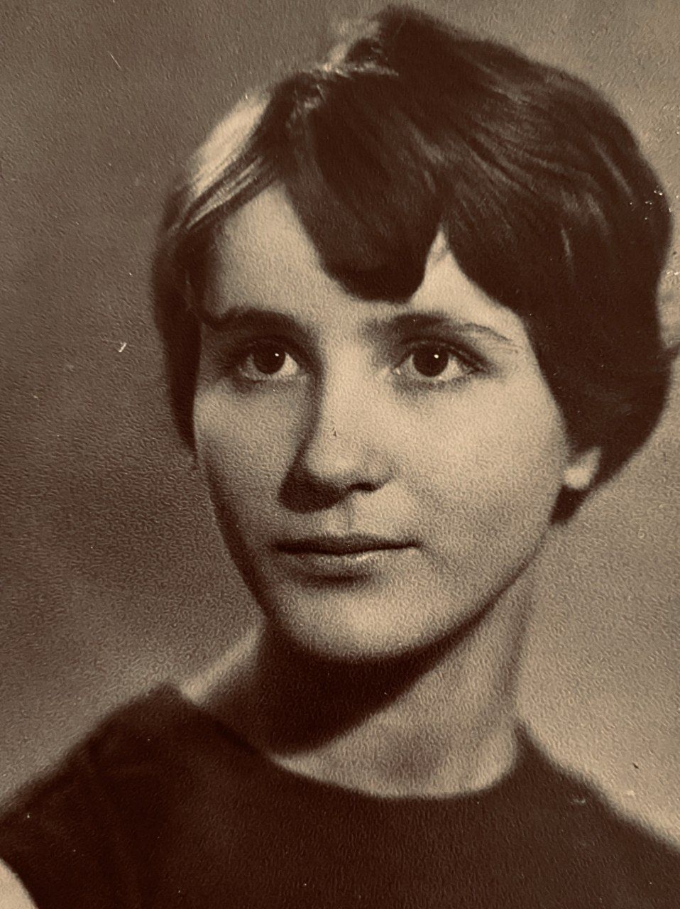 ALBINA DUROV (ALBINA)